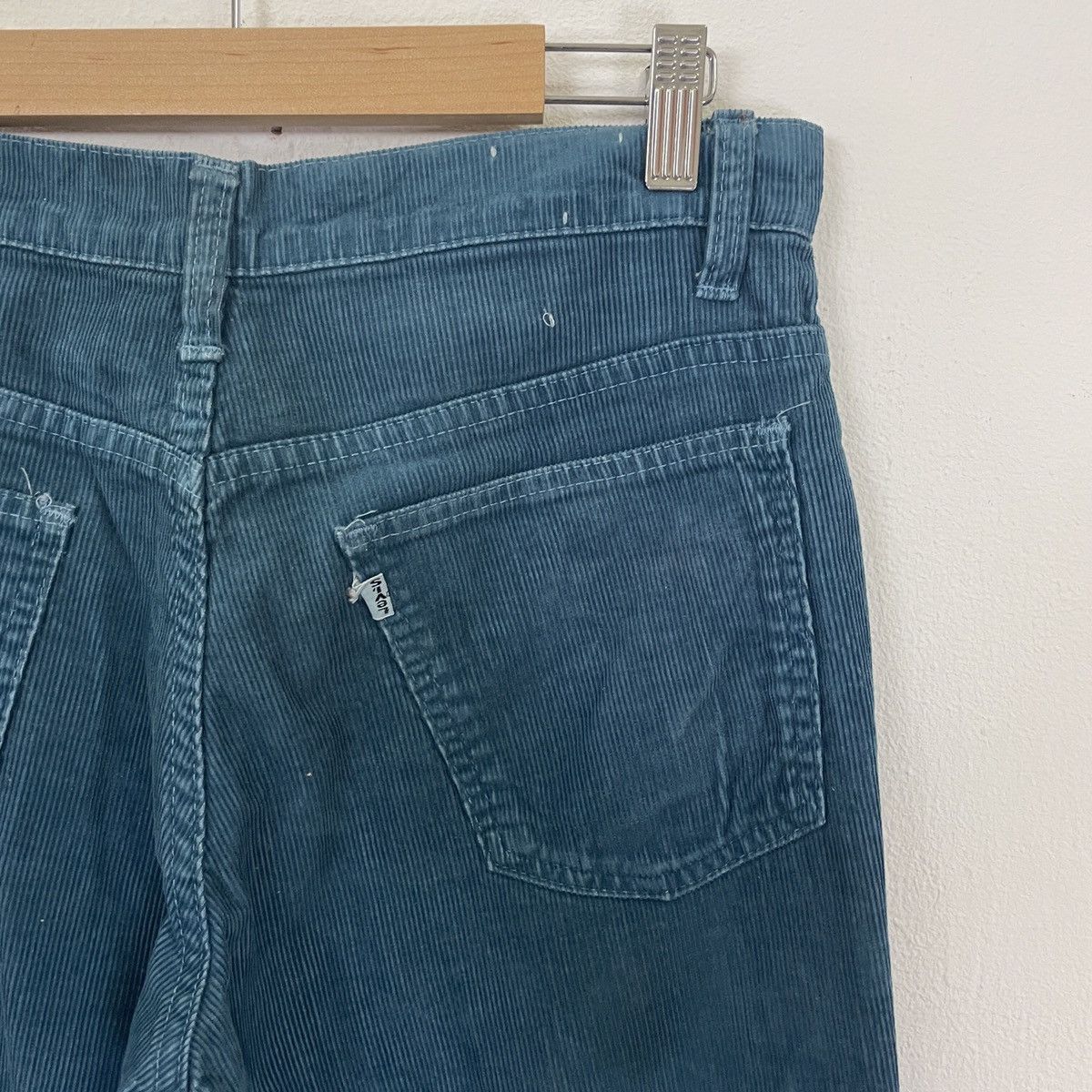 Levi's Vintage Levis White Tag Couduroy Bootcut Pants Size US 31 - 7 Thumbnail