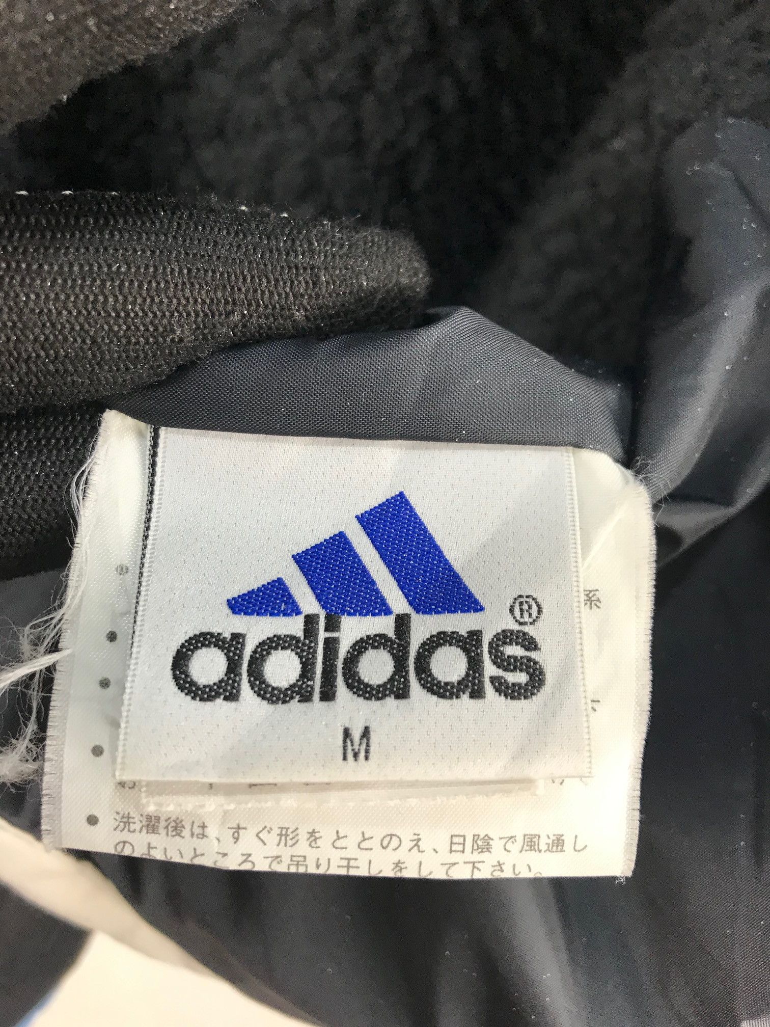 Adidas Vintage Adidas The World Brand with The 3 Stripes Jacket Size US M / EU 48-50 / 2 - 9 Thumbnail