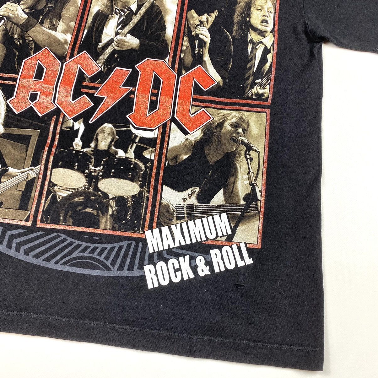 AC/DC Vintage AC\DC Maximum Rock And Roll Band T Shirt Size US M / EU 48-50 / 2 - 6 Thumbnail