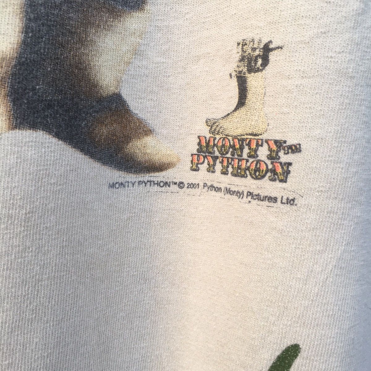 Vintage Vintage Monty Pyton “The Ministry Of Silly Walks” Size US L / EU 52-54 / 3 - 12 Thumbnail