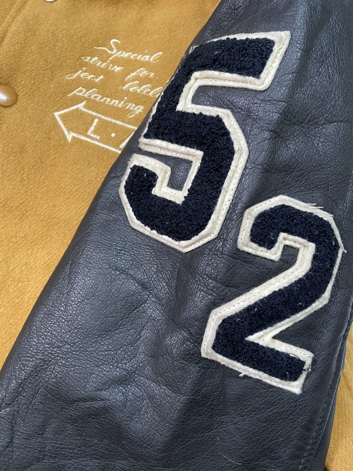 Other 💥LAST DROP💥RARE Vintage Versity Jacket L.A Club Division Size US L / EU 52-54 / 3 - 7 Thumbnail