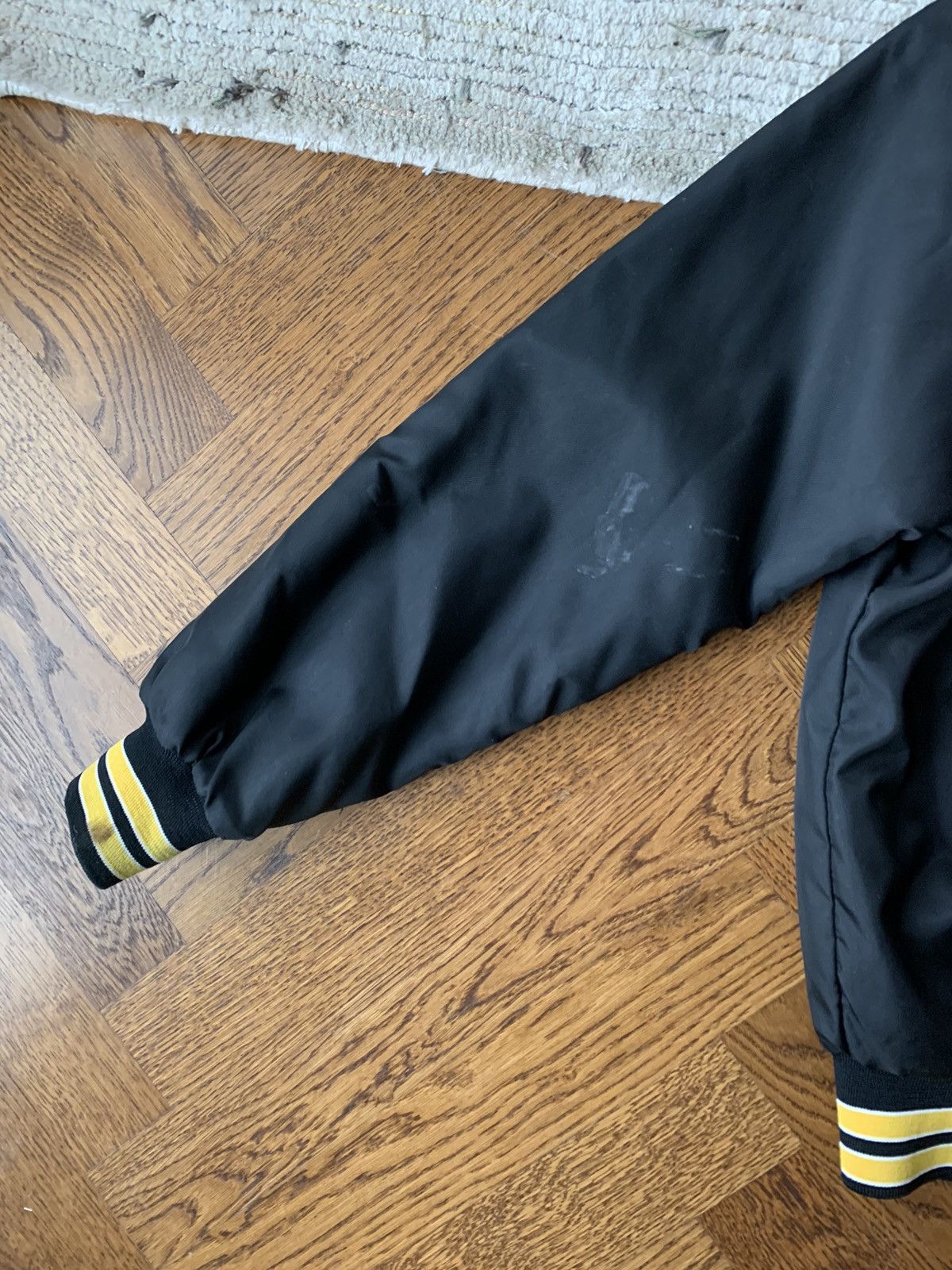 Vintage 80s Vintage Black Nylon Varsity Jacket Baskeball USA Large Size L / US 10 / IT 46 - 9 Thumbnail