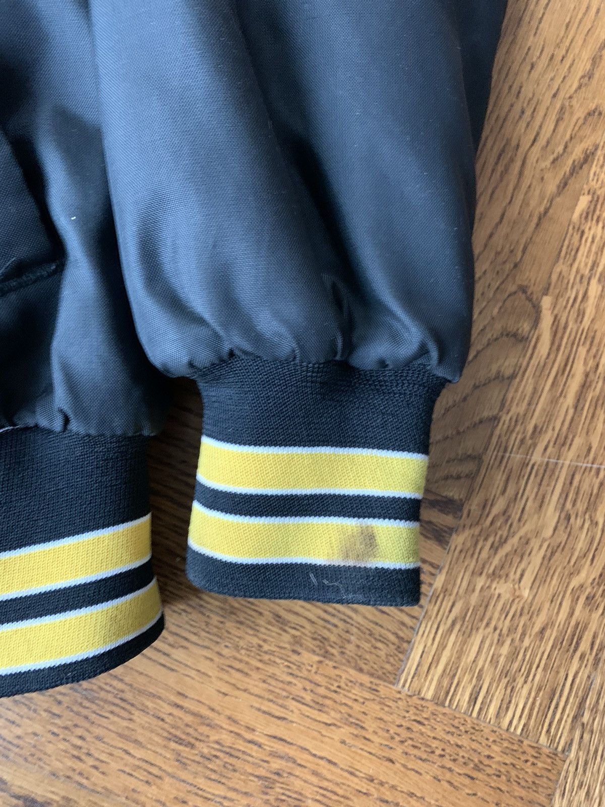 Vintage 80s Vintage Black Nylon Varsity Jacket Baskeball USA Large Size L / US 10 / IT 46 - 11 Thumbnail