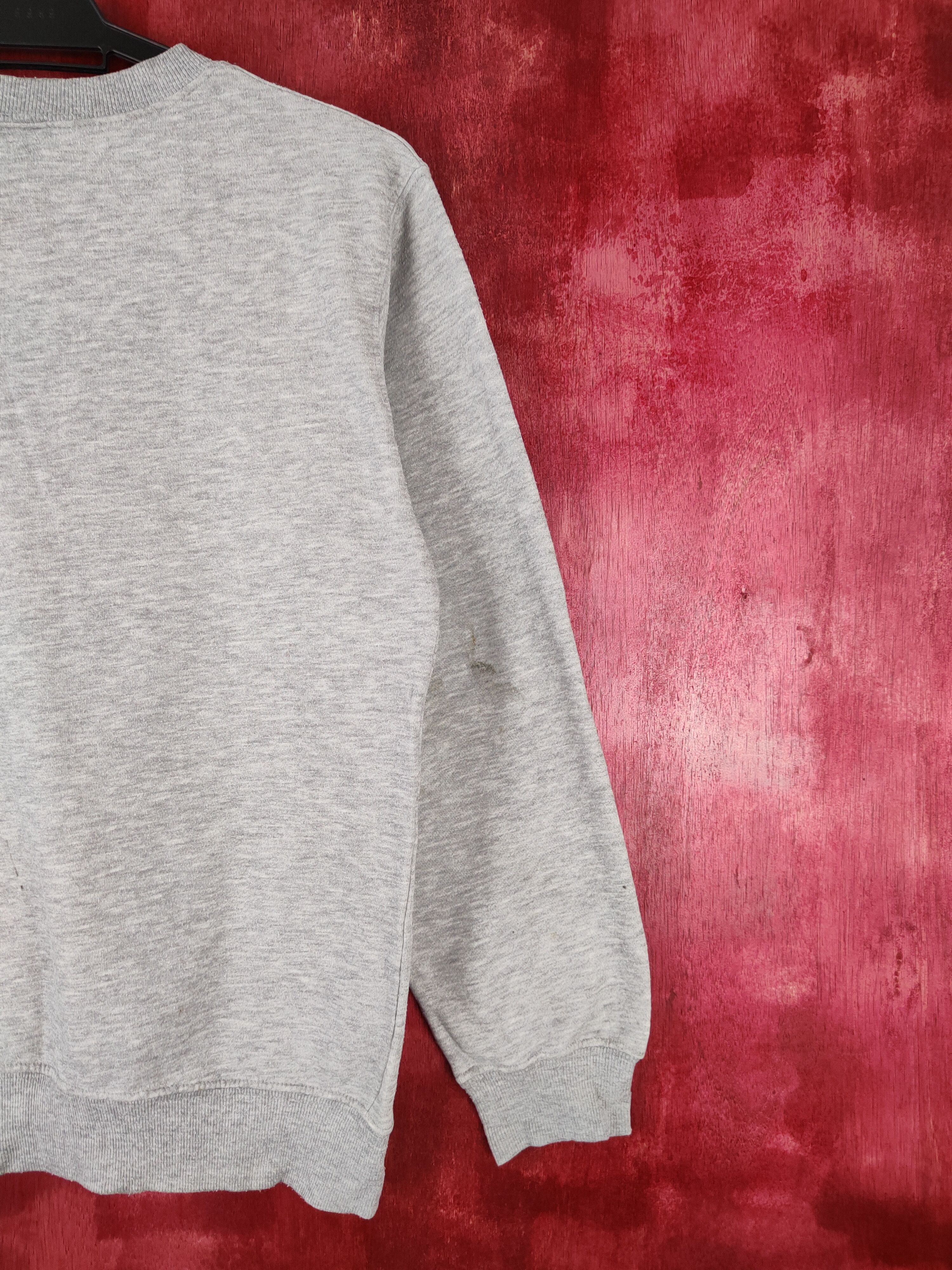 Champion × Japanese Brand × Vintage Champion vintage big logo Gray Sweatshirt #5322 Size S / US 4 / IT 40 - 10 Thumbnail