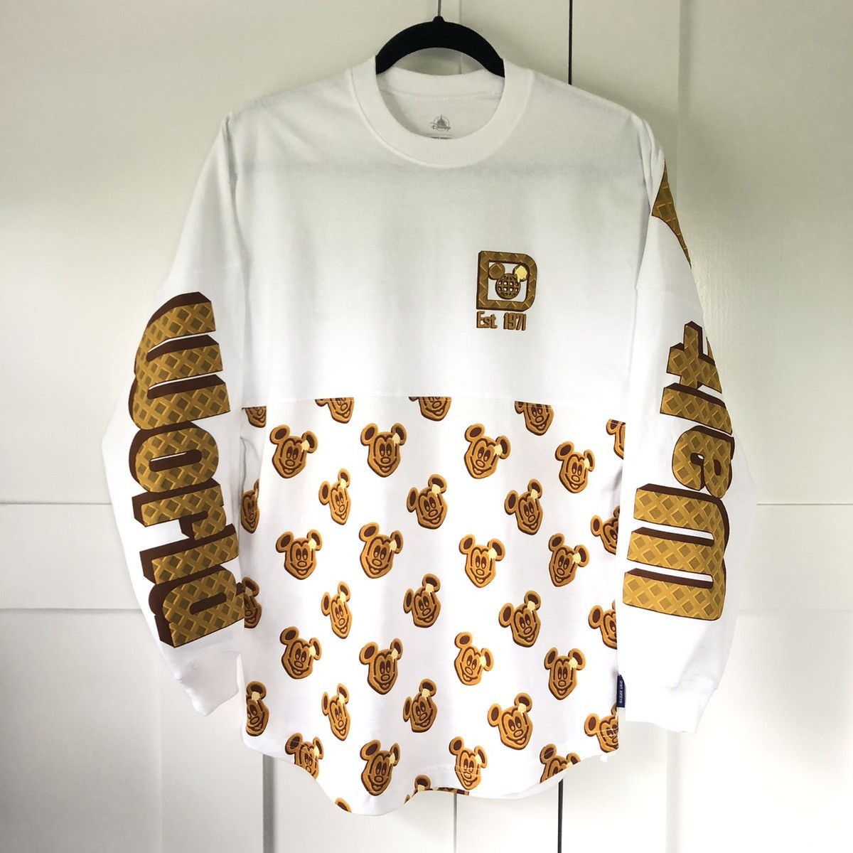 Mickey Mouse Waffles Spirit Jersey Walt Disney World (M) NWT
