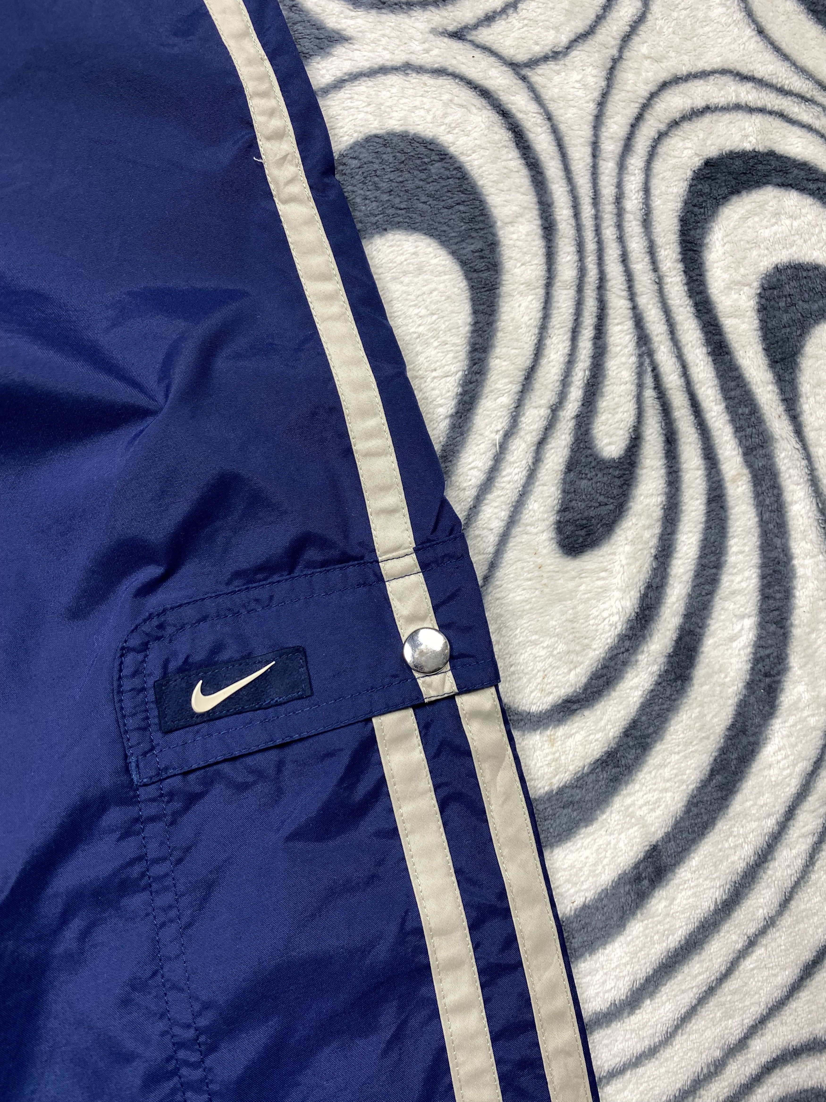 Nike Nike Vintage Mens Nylon Pants Y2K Size US 30 / EU 46 - 5 Thumbnail