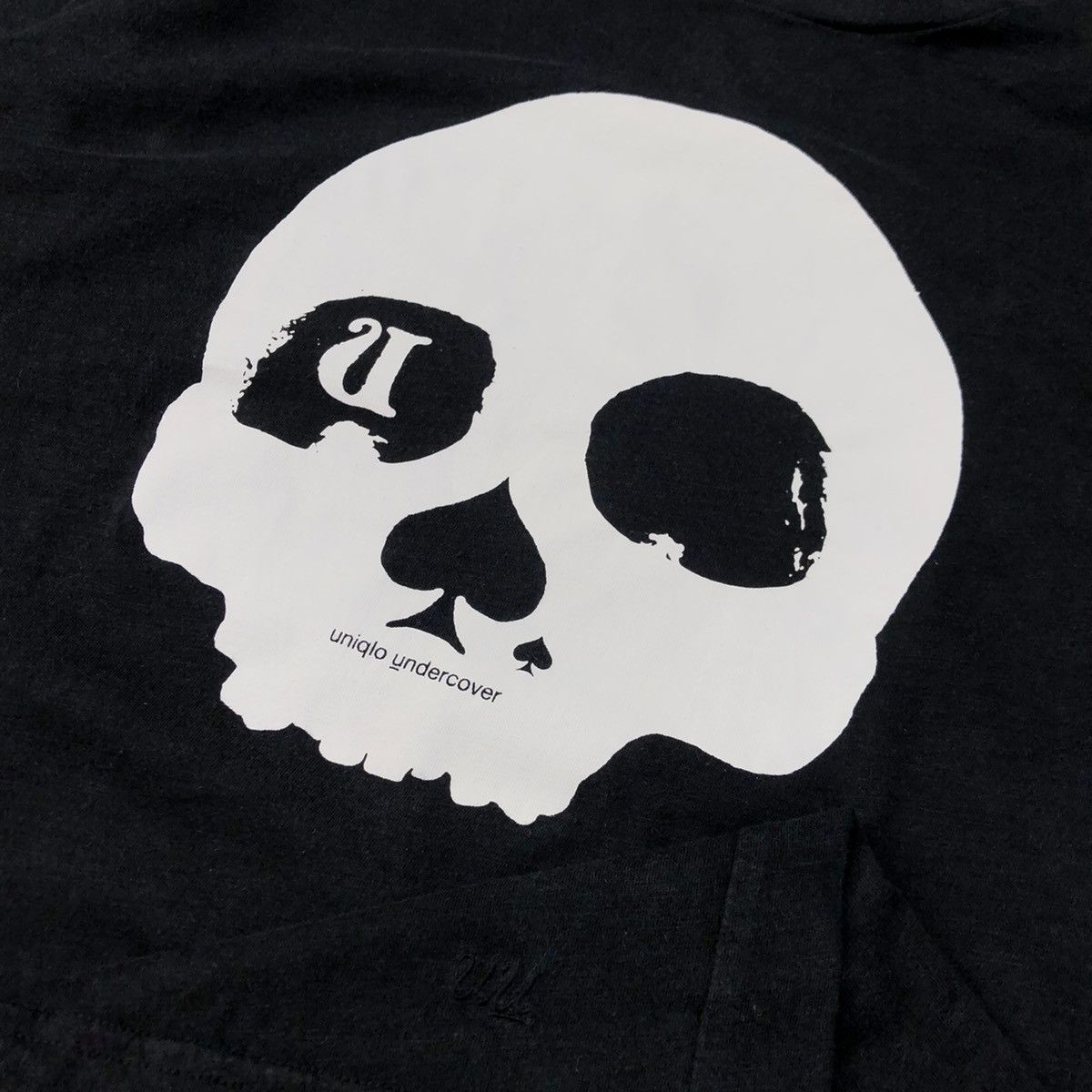 Undercover × Uniqlo DELETE SOON‼️ UNDERCOVER x UNIQLO SKULL TEE Size US L / EU 52-54 / 3 - 3 Thumbnail