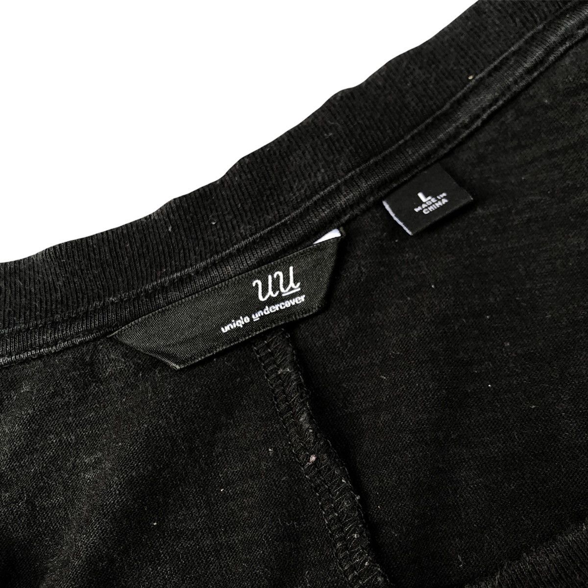 Undercover × Uniqlo DELETE SOON‼️ UNDERCOVER x UNIQLO SKULL TEE Size US L / EU 52-54 / 3 - 2 Thumbnail
