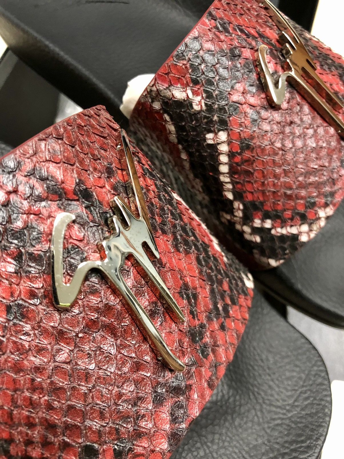 Giuseppe Zanotti Snakeskin - Embossed Leather Slides Sandal Size US 8 / EU 41 - 1 Thumbnail