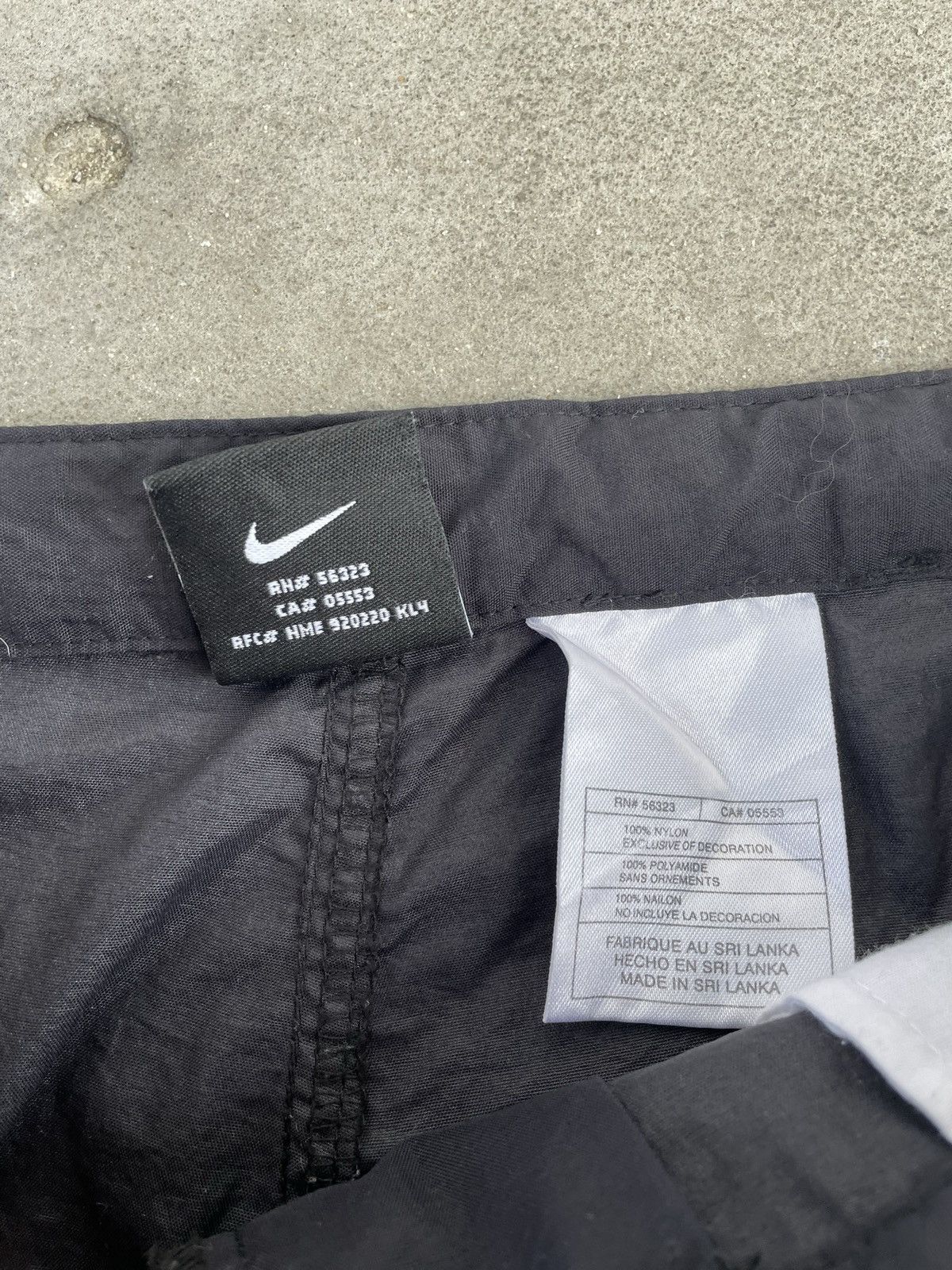 Nike Vintage Nike ACG track pants black nylon transformer Size US 30 / EU 46 - 10 Thumbnail