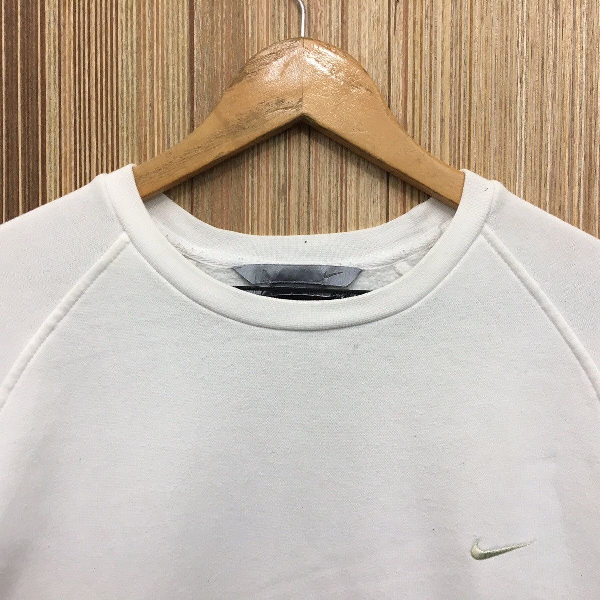 Nike × Sports Specialties Nike Swoosh Crewneck Sweatshirt Size US XL / EU 56 / 4 - 5 Thumbnail