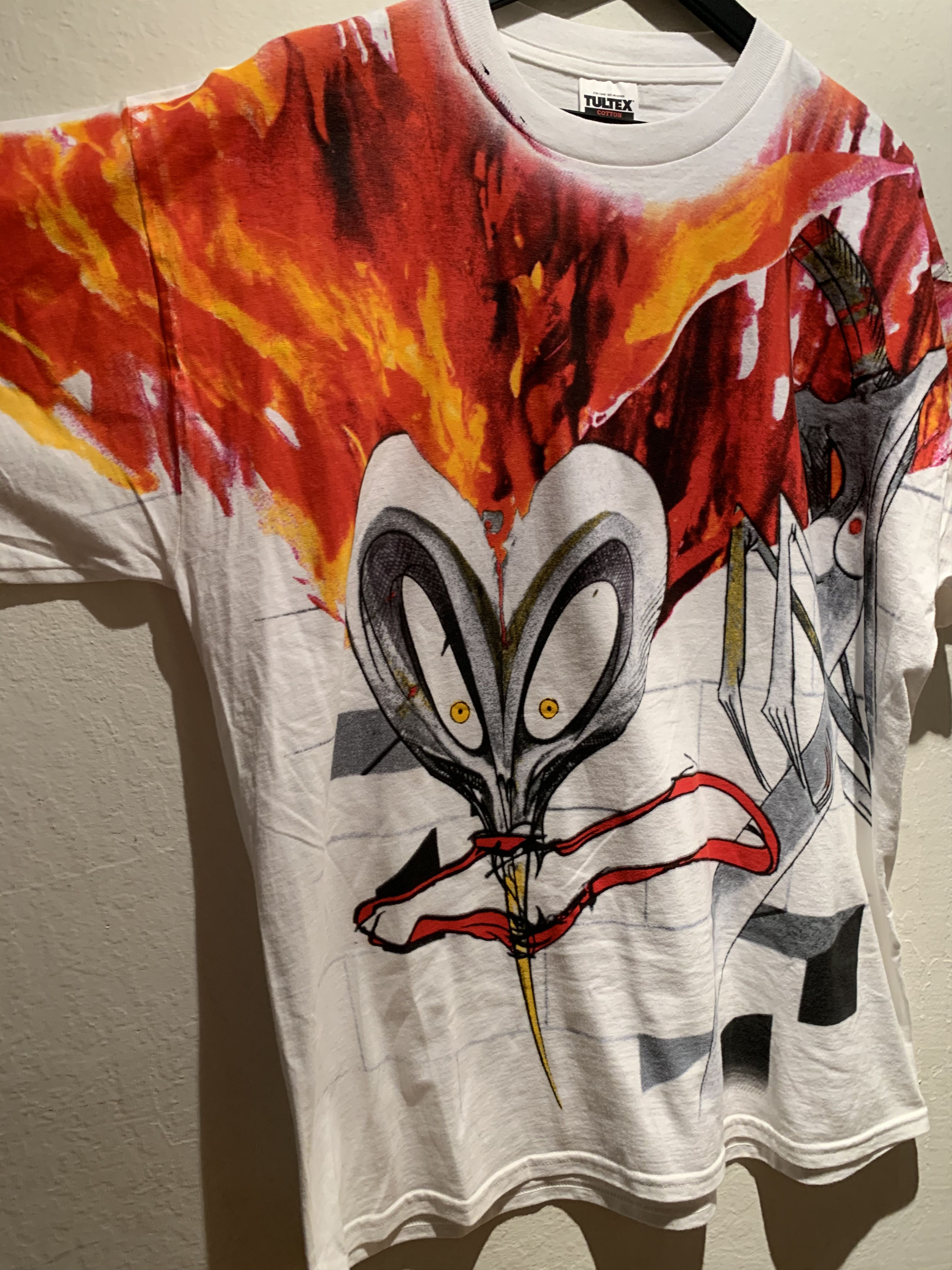 Band Tees × Pink Floyd × Vintage RARE Vintage 1999 Pink Floyd The Wall Gerald Scarfe Size US XL / EU 56 / 4 - 2 Thumbnail
