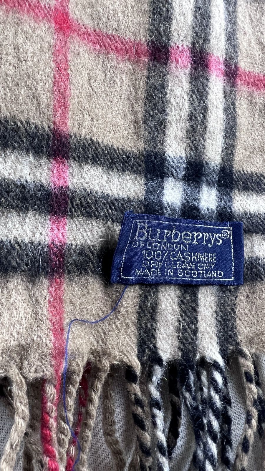 Burberry Burberrys Novacheck Beige 100% Cashmere Scarf Muffler Size ONE SIZE - 5 Thumbnail