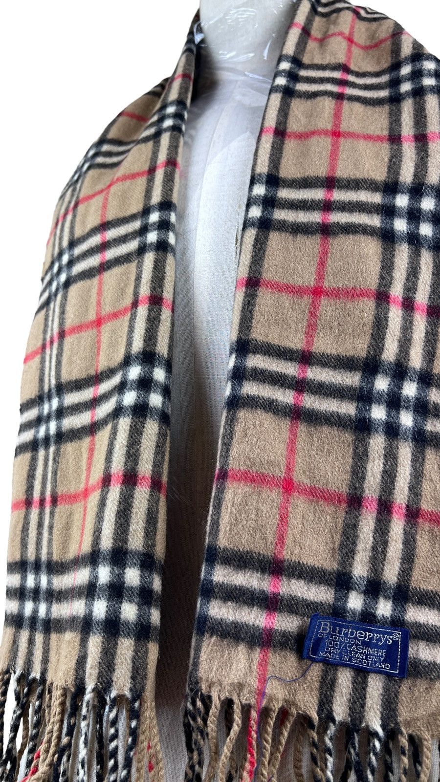 Burberry Burberrys Novacheck Beige 100% Cashmere Scarf Muffler Size ONE SIZE - 4 Thumbnail