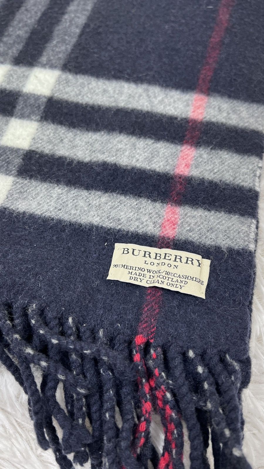 Burberry Burberry London Blue Novacheck Scarf Muffler 90% Merino Wool Size ONE SIZE - 4 Thumbnail