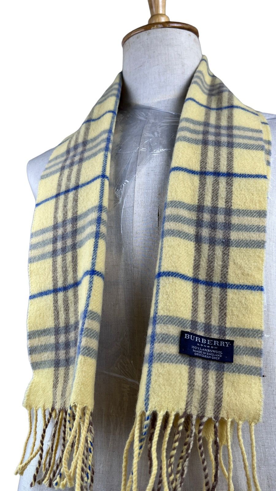 Burberry Burberry London Cream Novacheck 100% Wool Scarf Muffler Size ONE SIZE - 3 Thumbnail
