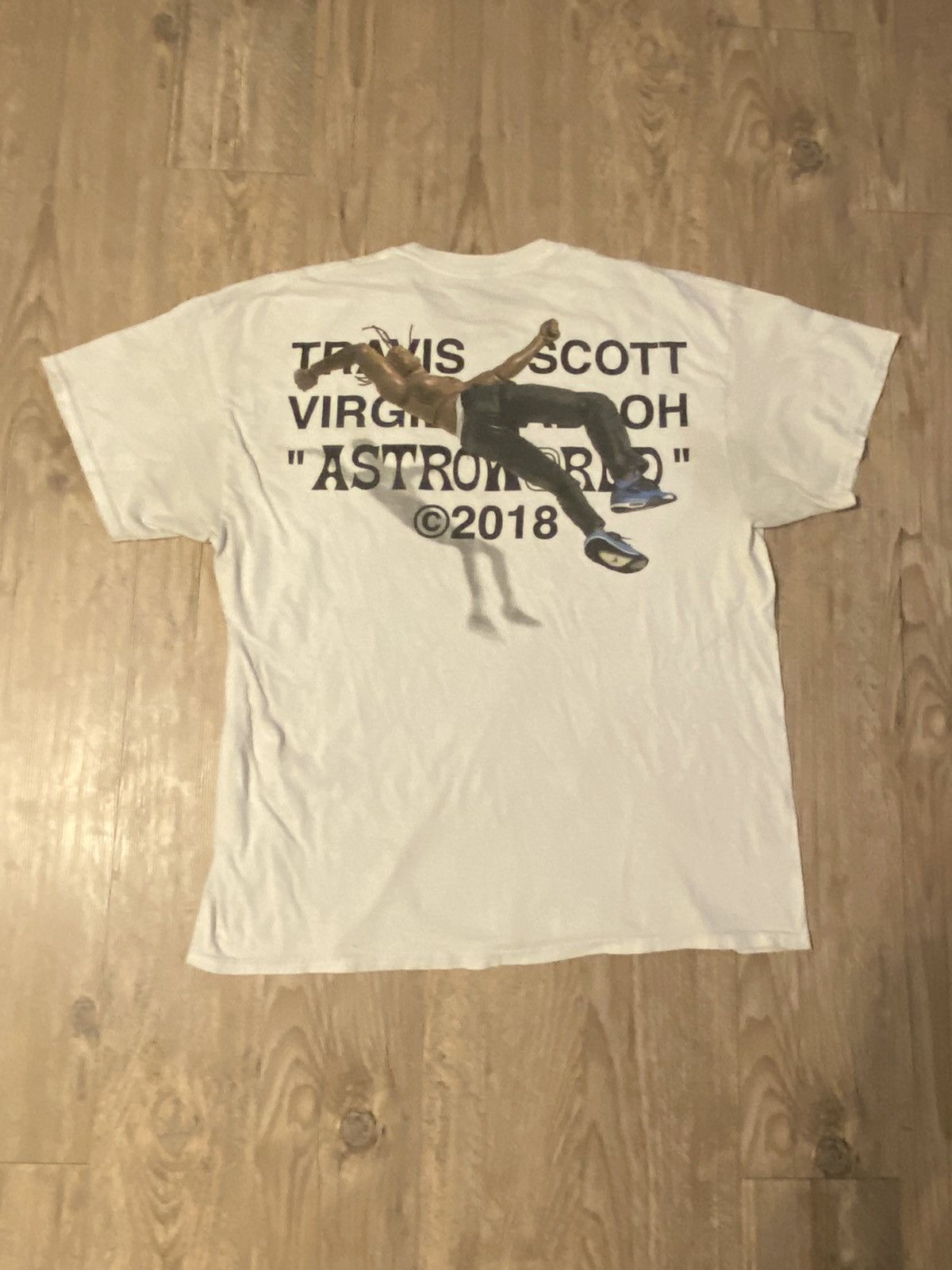 travis scott x virgil abloh by a thread tee