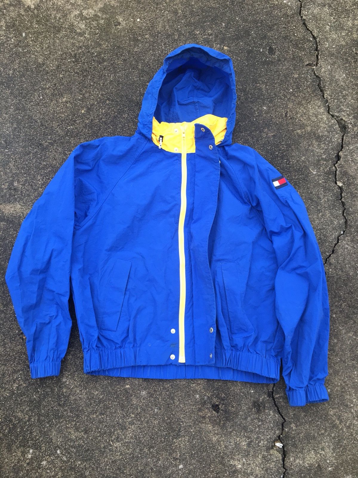 Tommy Hilfiger Vintage Tommy Hilfiger Jacket Size US L / EU 52-54 / 3 - 1 Thumbnail