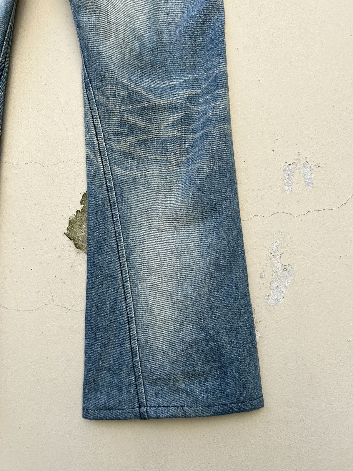 Edwin Vintage Edwin Blue Trip Fade Light Blue Denim Flare Jeans Size US 32 / EU 48 - 22 Thumbnail