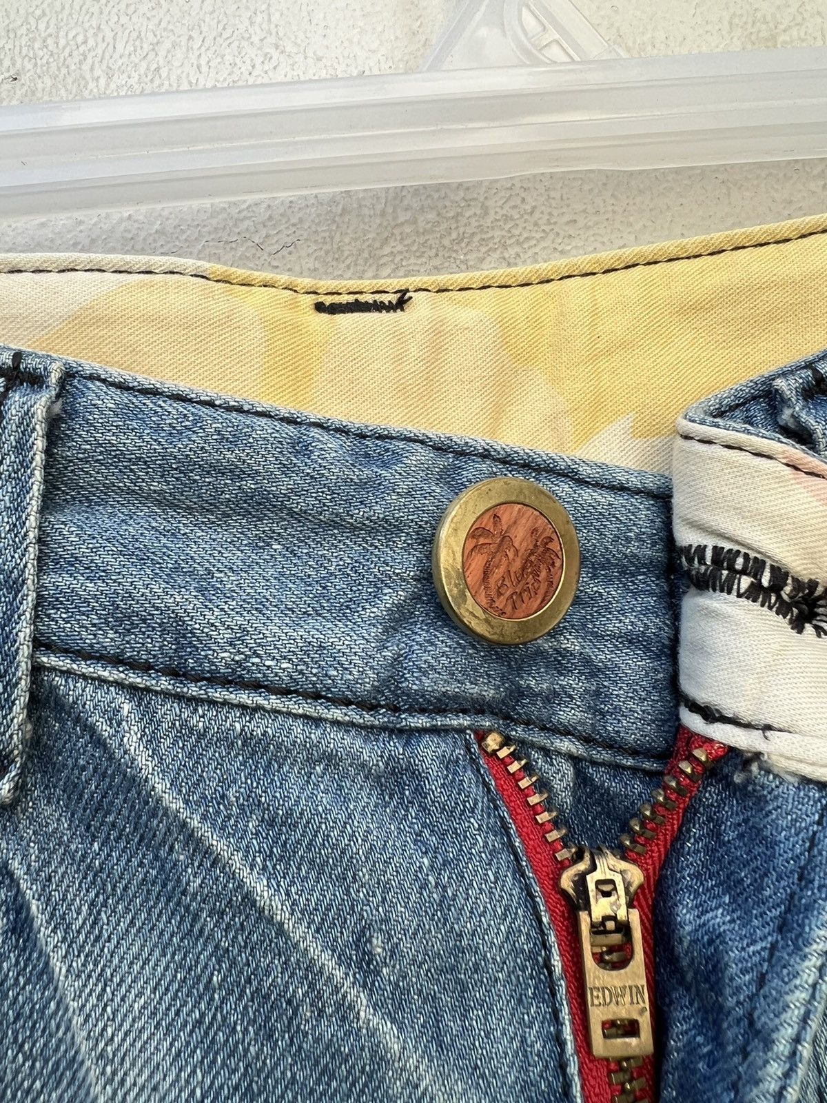Edwin Vintage Edwin Blue Trip Fade Light Blue Denim Flare Jeans Size US 32 / EU 48 - 9 Thumbnail