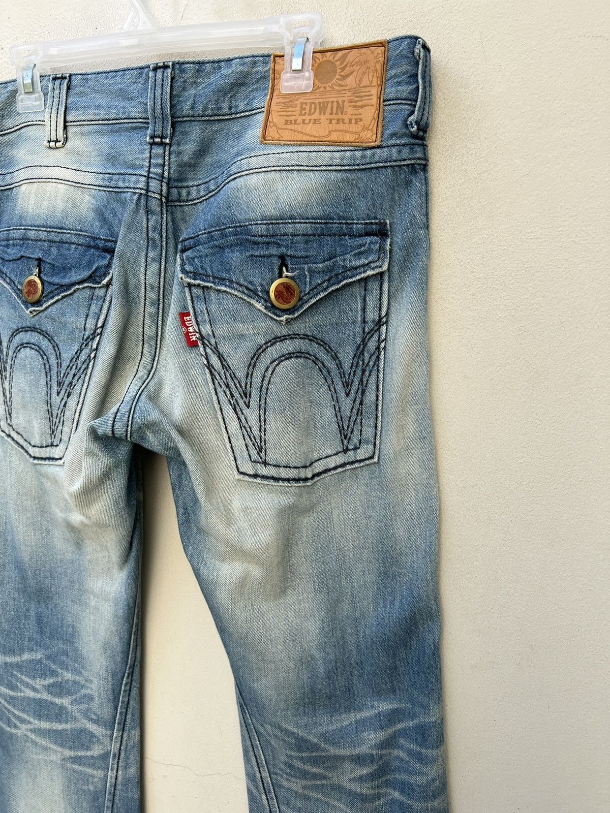 Edwin Vintage Edwin Blue Trip Fade Light Blue Denim Flare Jeans Size US 32 / EU 48 - 20 Thumbnail