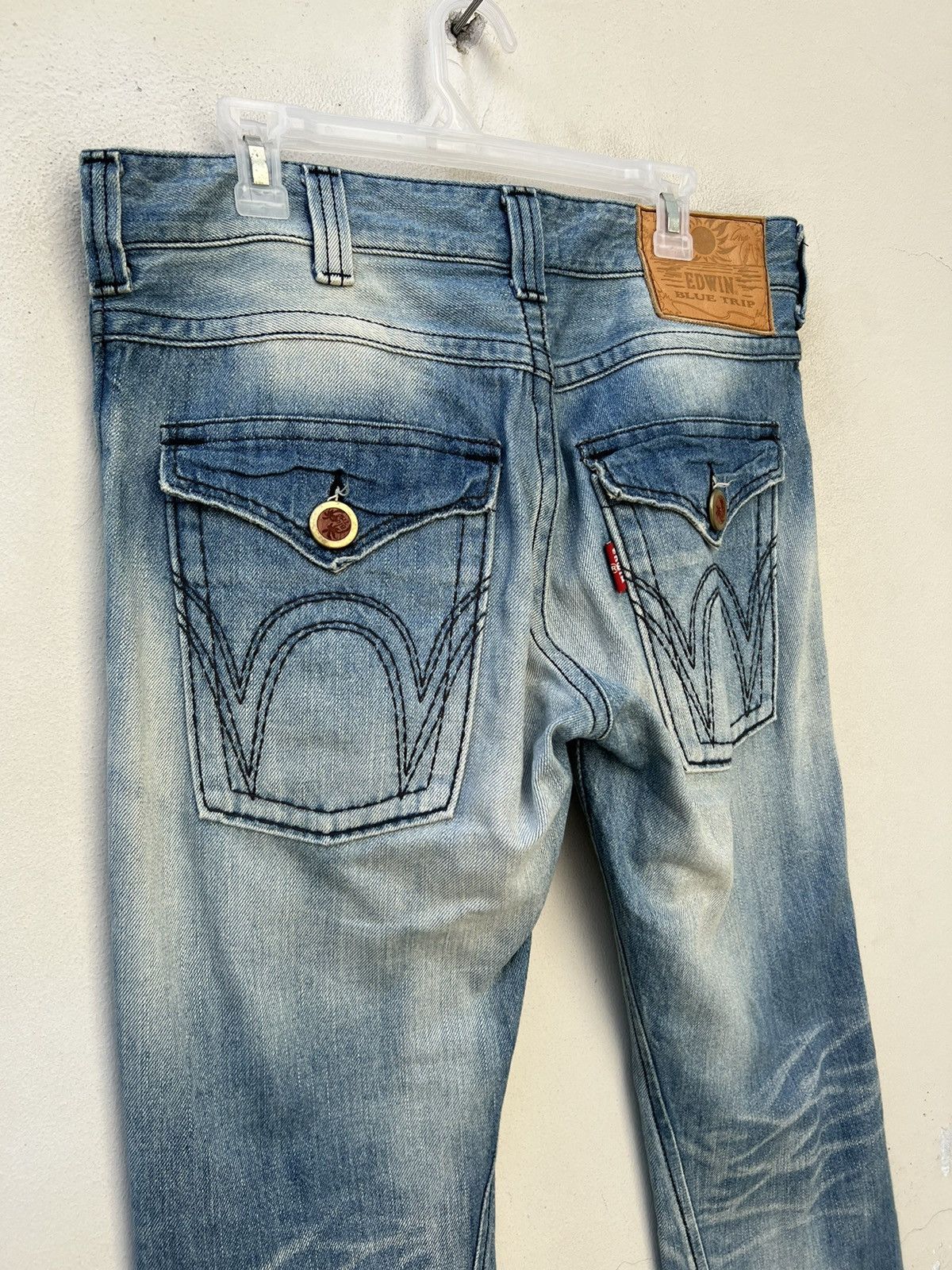 Edwin Vintage Edwin Blue Trip Fade Light Blue Denim Flare Jeans Size US 32 / EU 48 - 18 Thumbnail