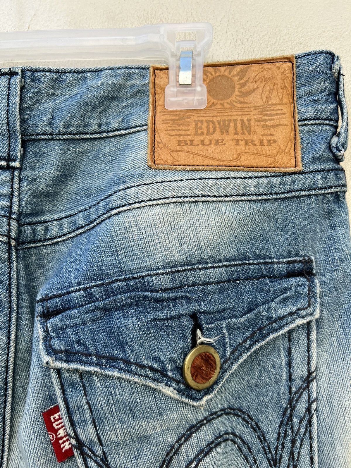 Edwin Vintage Edwin Blue Trip Fade Light Blue Denim Flare Jeans Size US 32 / EU 48 - 21 Thumbnail