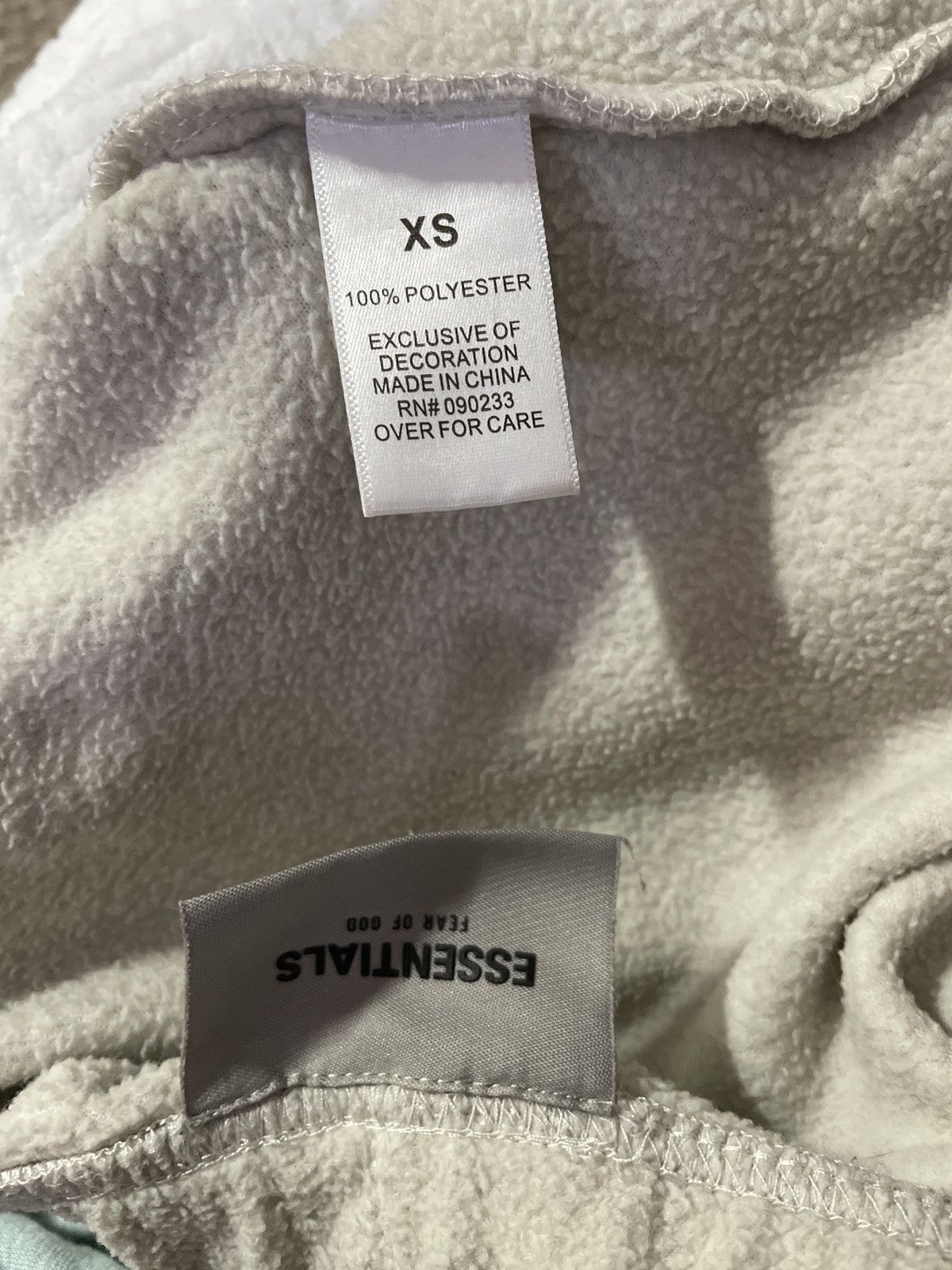 Essentials Fear of God Essentials Polar fleece sweatpants/Oatmeal Size 27" / US 4 / IT 40 - 5 Thumbnail