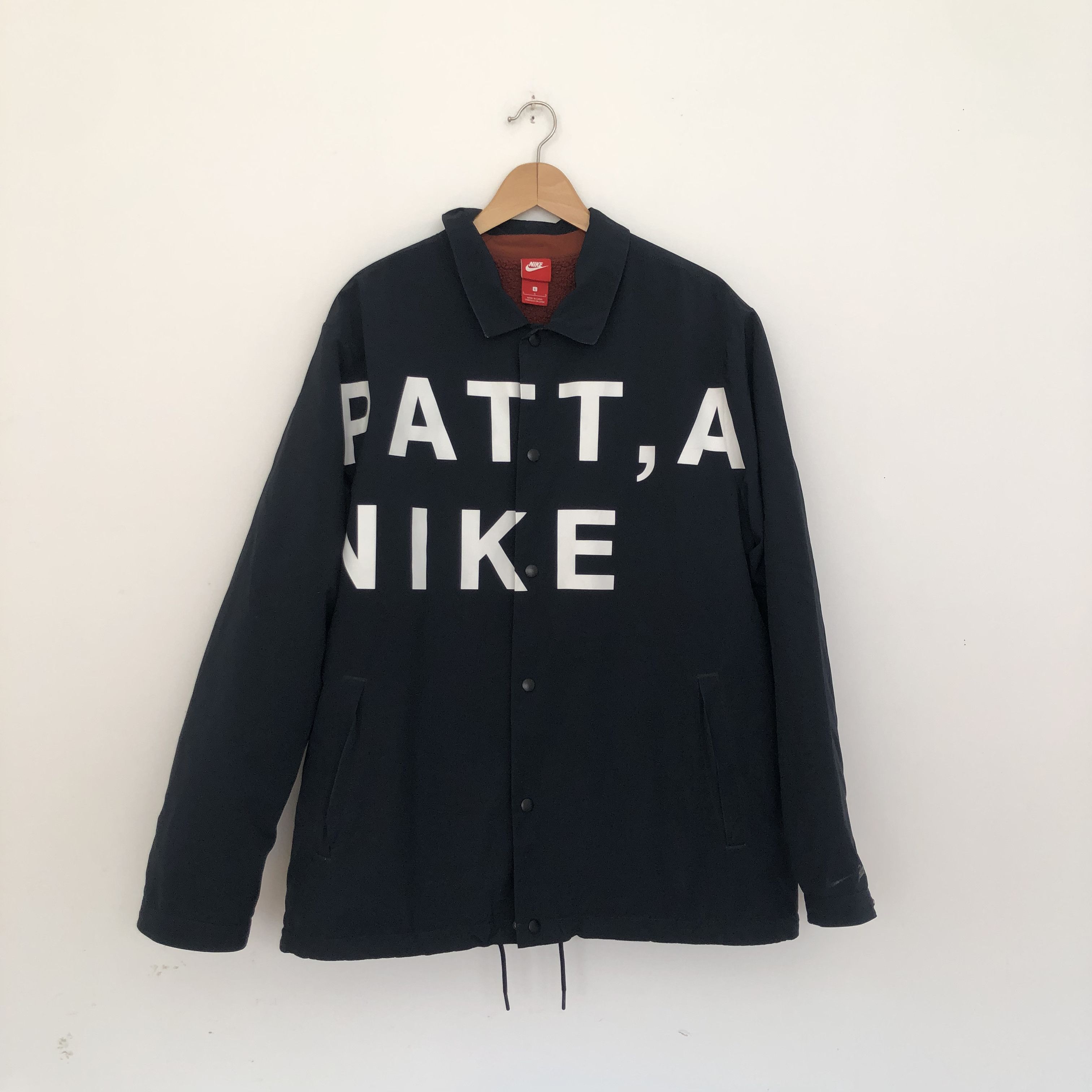 Patta x nike coach jacket best sale