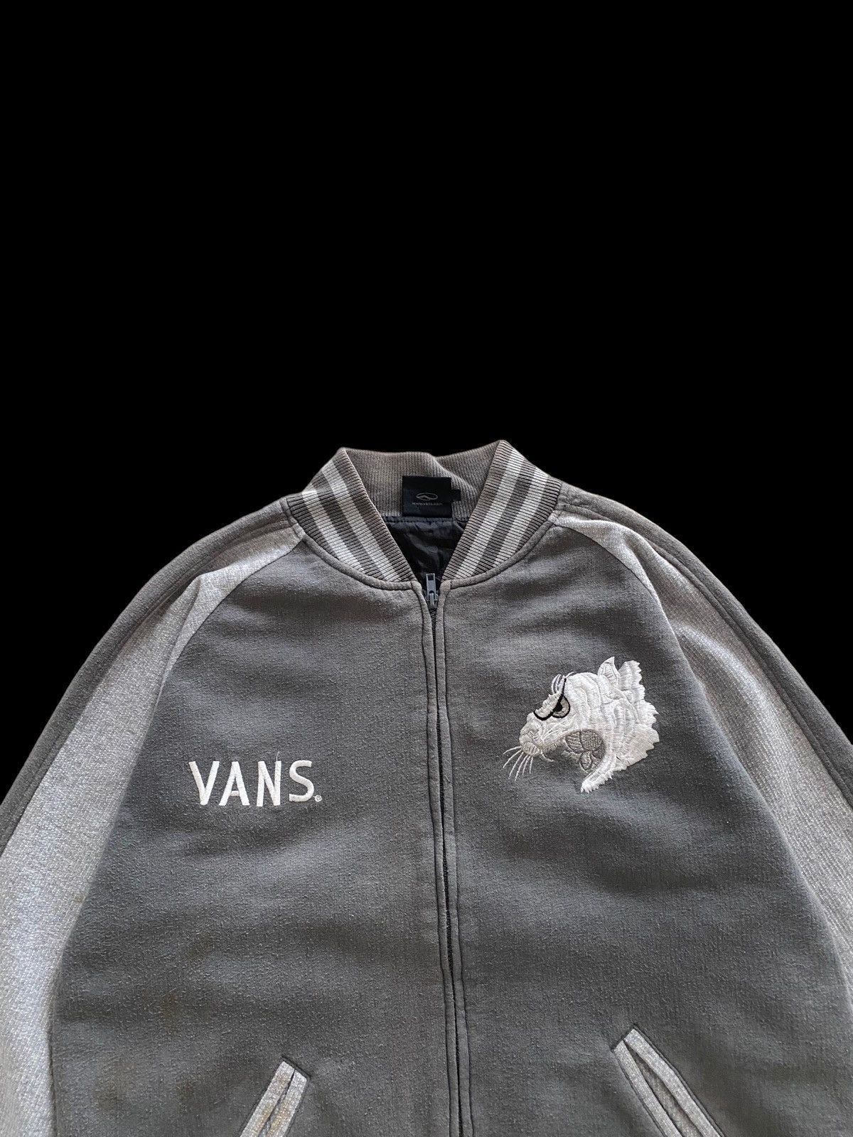 Vans × Vintage VANS USA Kenye West Sukajan jacket tiger big Logo Size US M / EU 48-50 / 2 - 7 Thumbnail