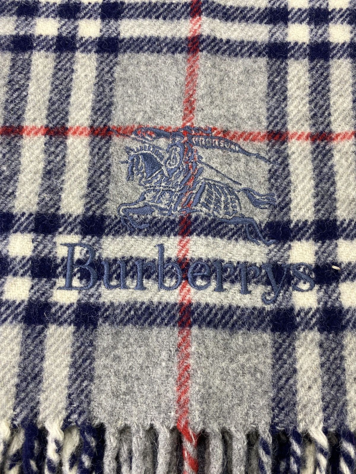 Burberry Vintage Burberry Scarf/Muffler -T055 Size ONE SIZE - 6 Thumbnail