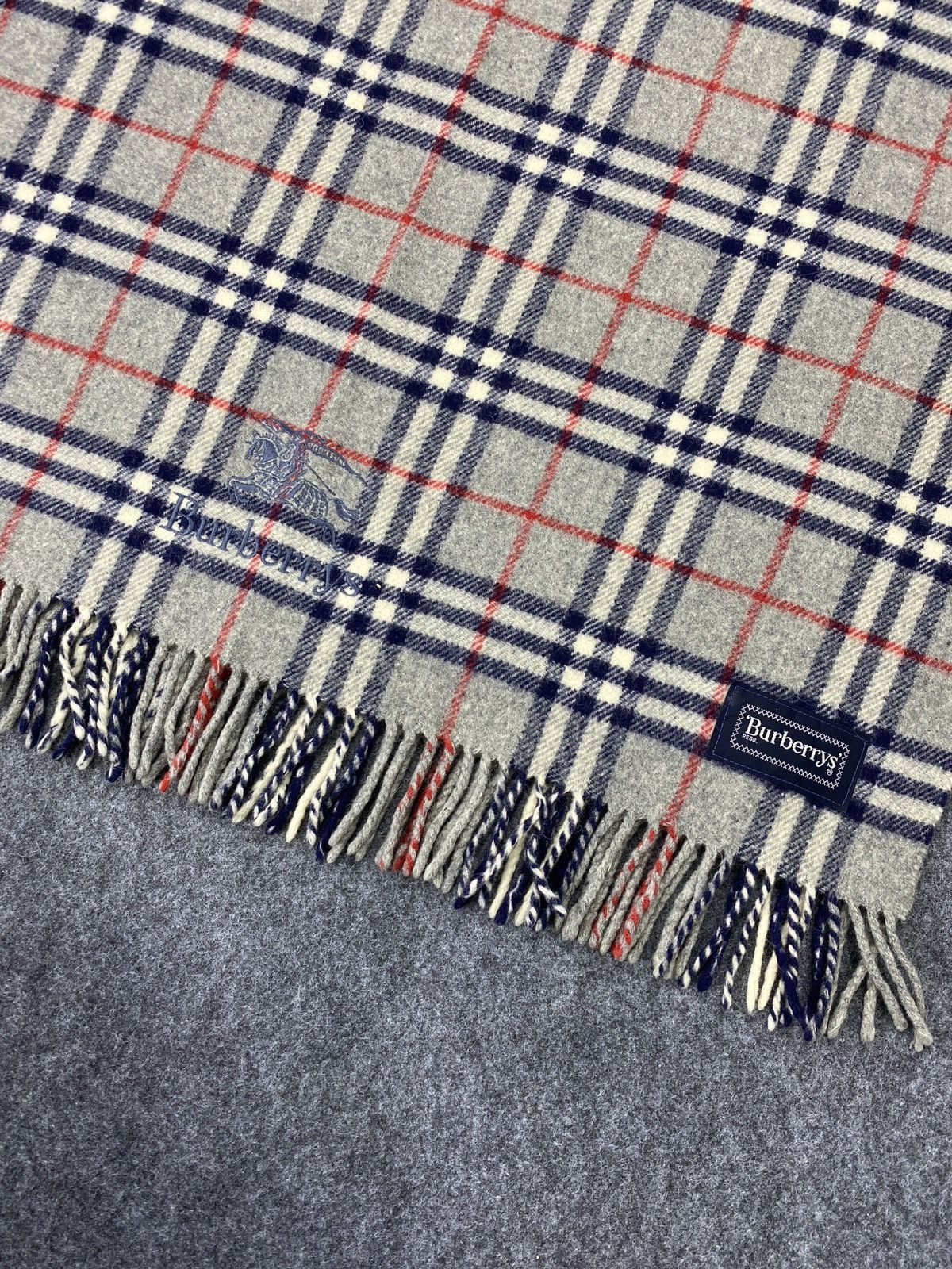 Burberry Vintage Burberry Scarf/Muffler -T055 Size ONE SIZE - 5 Thumbnail