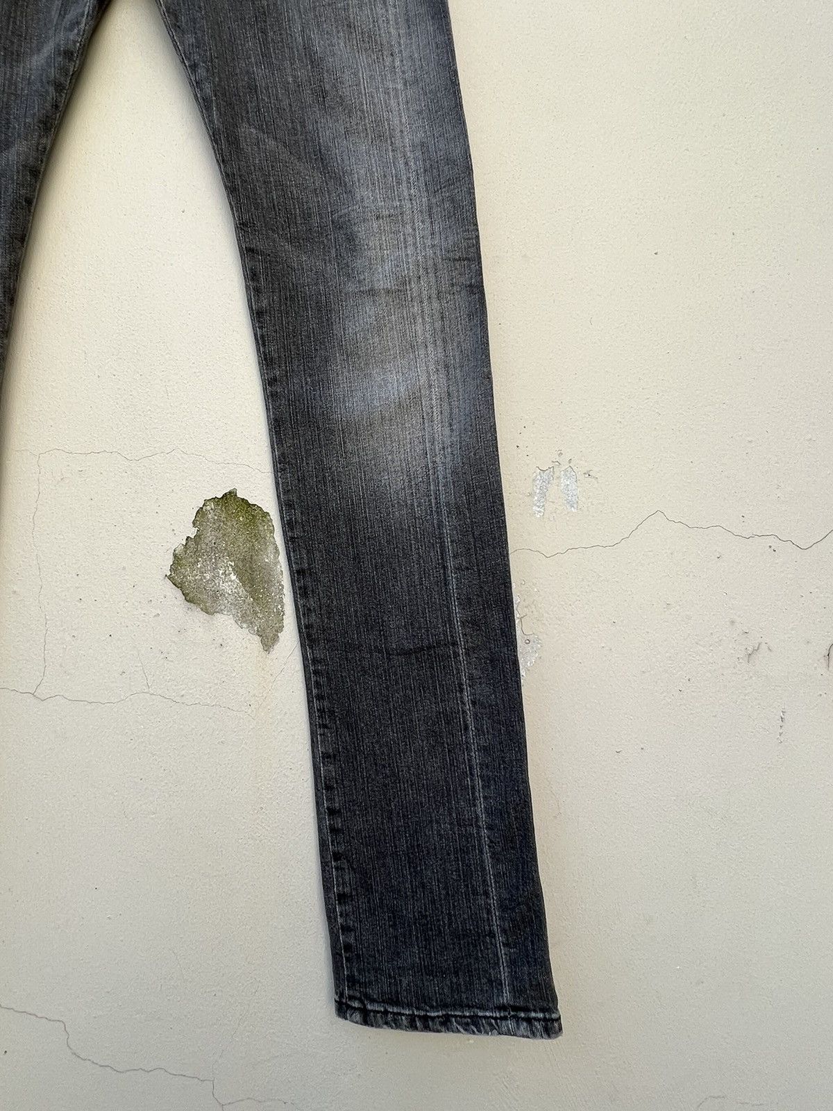 Diesel Vintage Diesel Italy Fade Black Denim THICAR Stretch Jeans Size US 30 / EU 46 - 12 Thumbnail