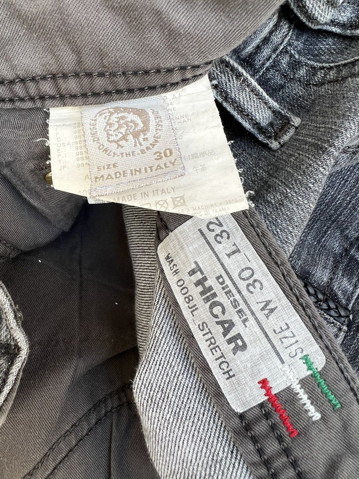 Diesel Vintage Diesel Italy Fade Black Denim THICAR Stretch Jeans Size US 30 / EU 46 - 18 Thumbnail