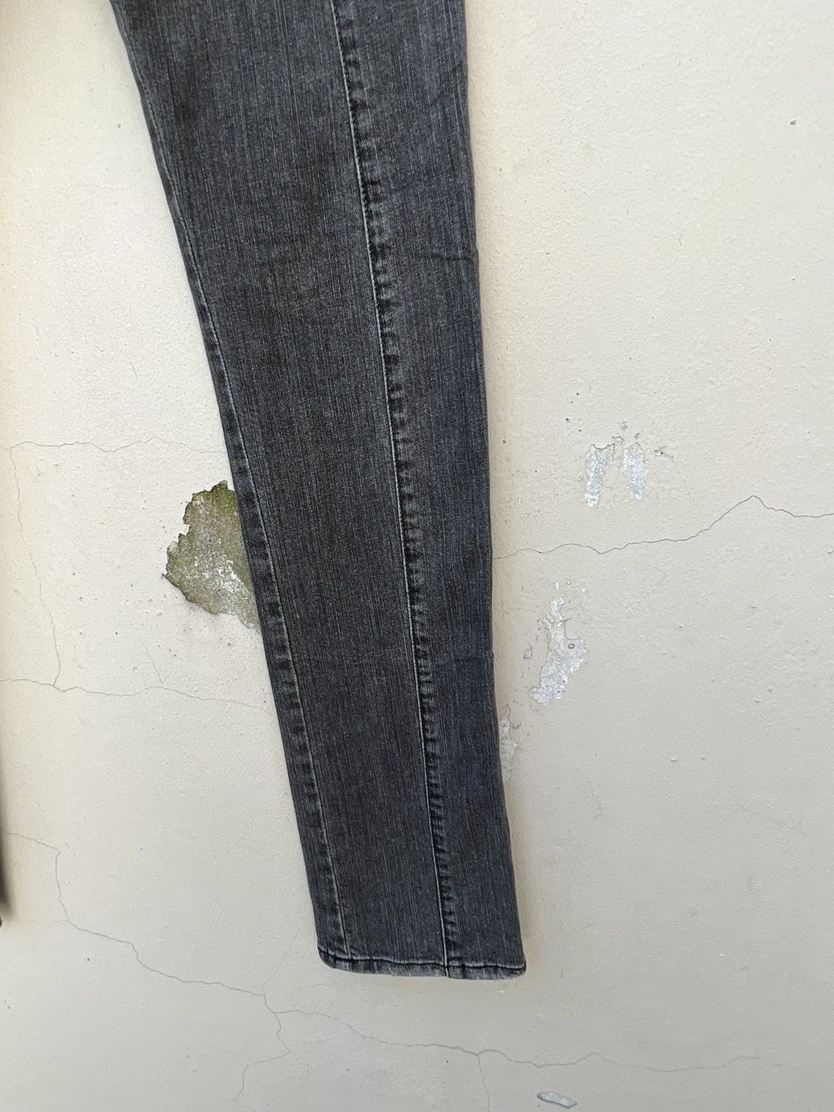 Diesel Vintage Diesel Italy Fade Black Denim THICAR Stretch Jeans Size US 30 / EU 46 - 17 Thumbnail