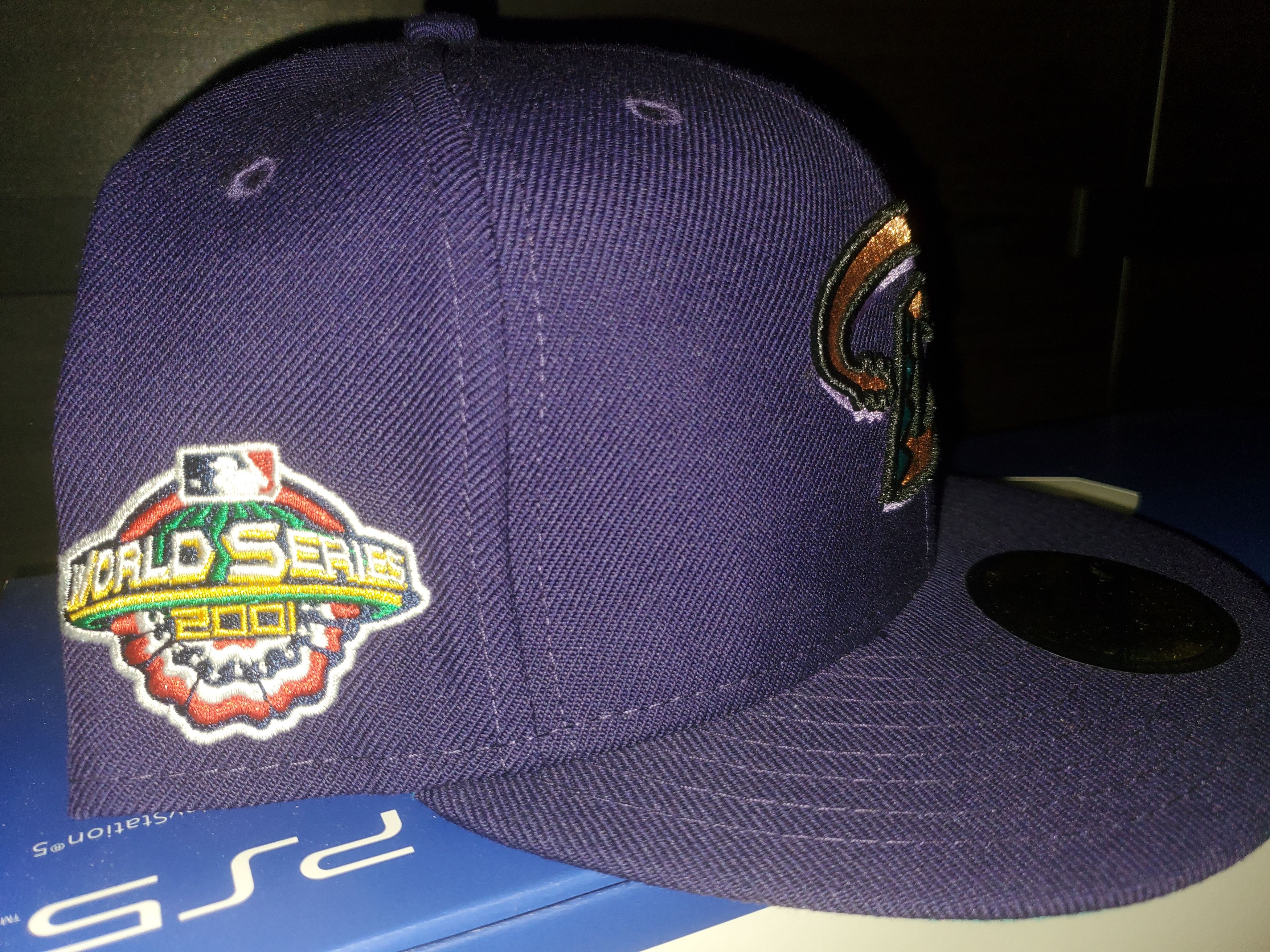New Era Arizona Diamondbacks Fitted Hat Size 34 - 4 Thumbnail