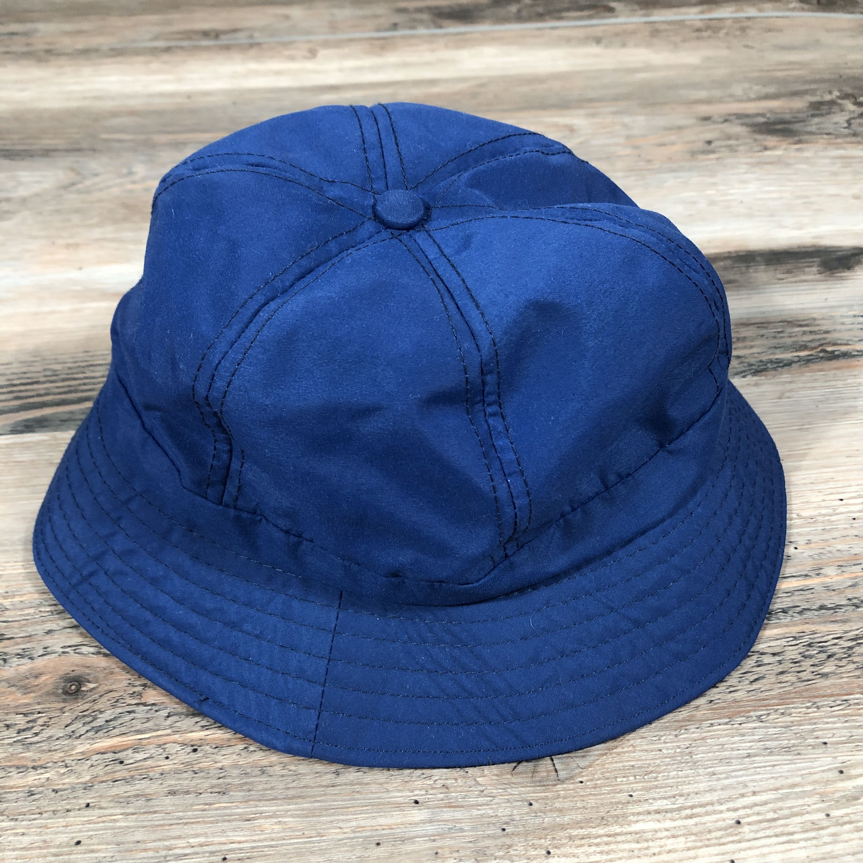 The North Face Vintage THE NORTH FACE Goretex Quick Dry Bucket Hat