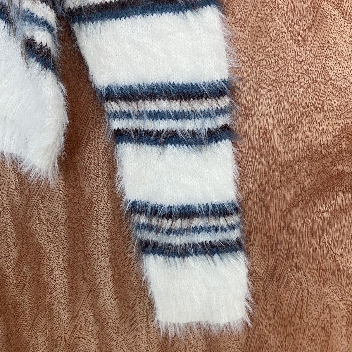 Homespun Knitwear × Japanese Brand × Solid and Striped Arrow Kurt Cobain style Stripe White Mohair Knitwear Size US M / EU 48-50 / 2 - 4 Thumbnail