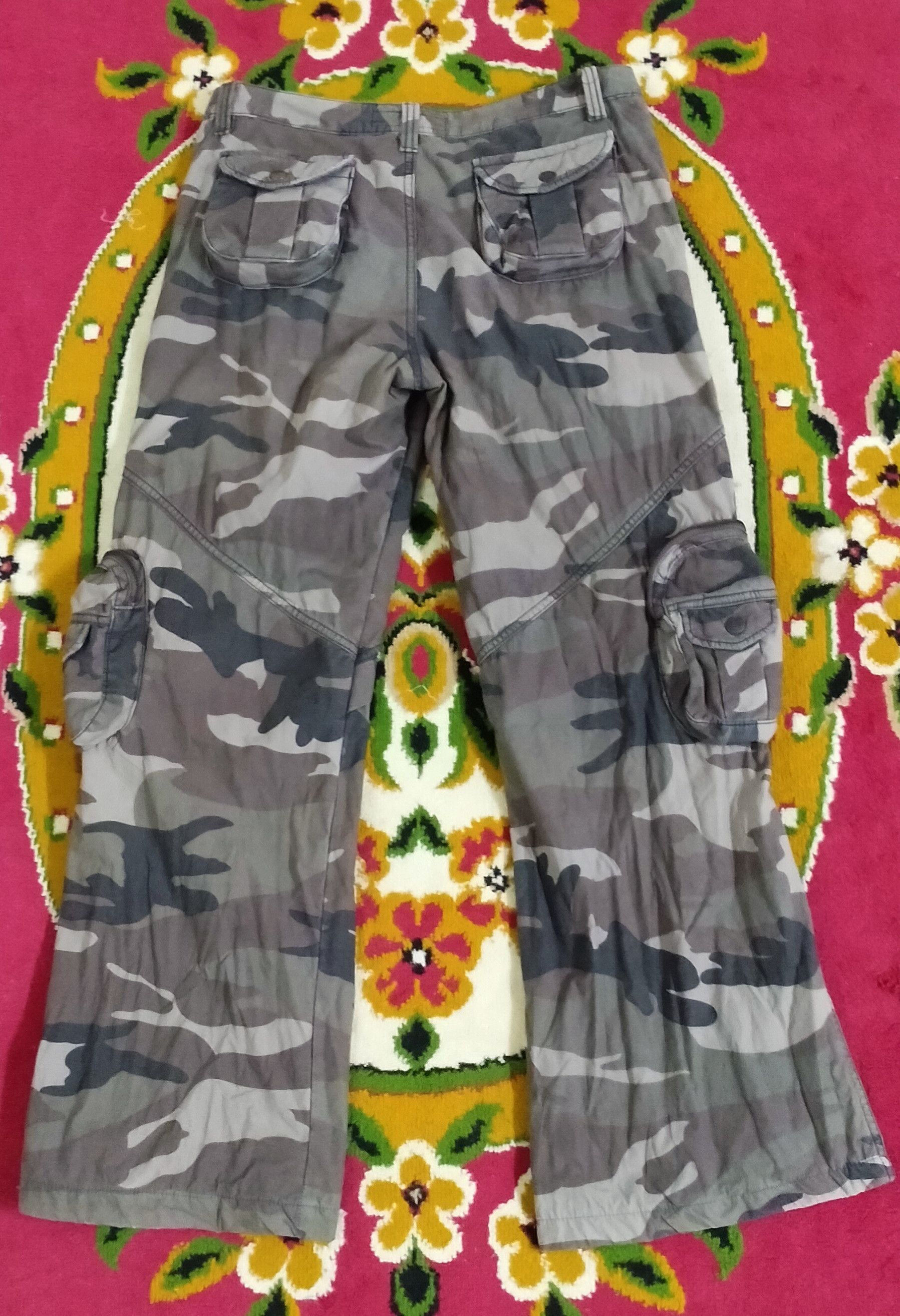 Other EL Too camouflage multi pocket cargo pants Size US 32 / EU 48 - 2 Thumbnail