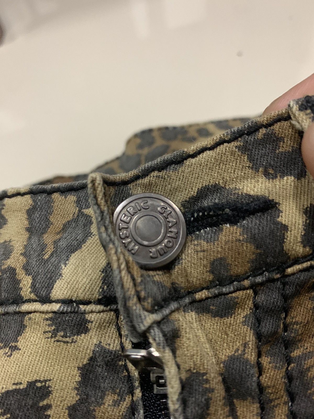 Designer × Hysteric Glamour × Japanese Brand HYSTERIC GLAMOUR CHEETAH MOTIVE DENIM PANTS Size 26" / US 2 / IT 38 - 13 Thumbnail