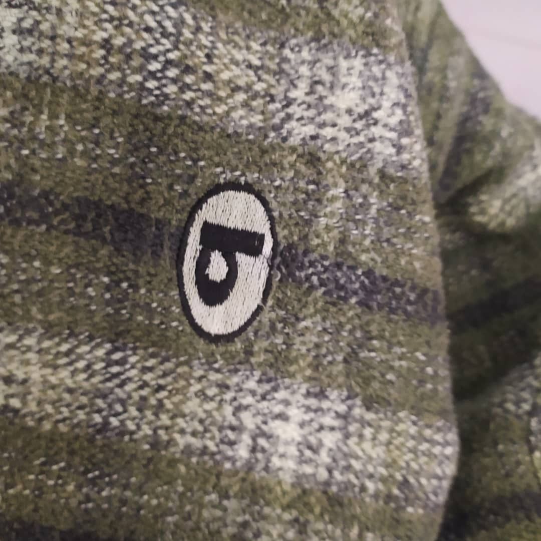 Other Vintage Bitch Skateboards Flannels Size US L / EU 52-54 / 3 - 5 Thumbnail