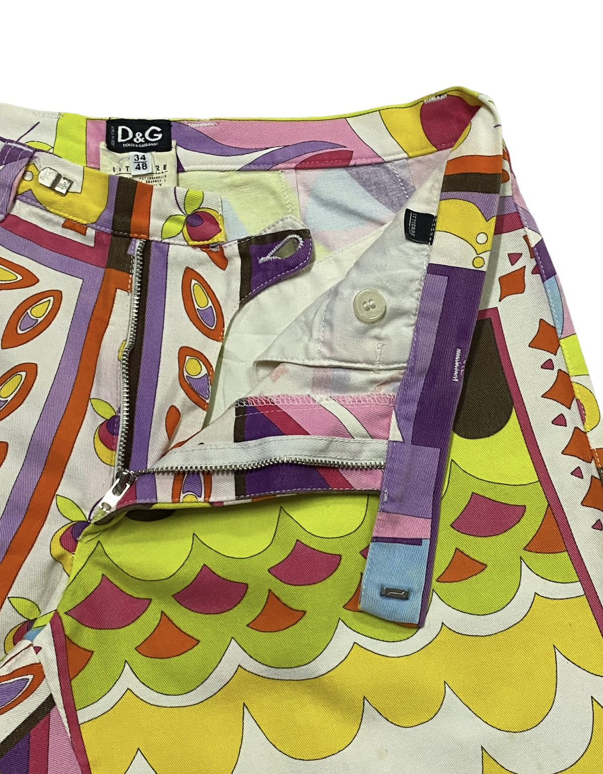 Designer × Dolce & Gabbana Vintage Dolce & Gabana Multicolour Psychedelic Shorts Pants Size US 30 / EU 46 - 18 Thumbnail