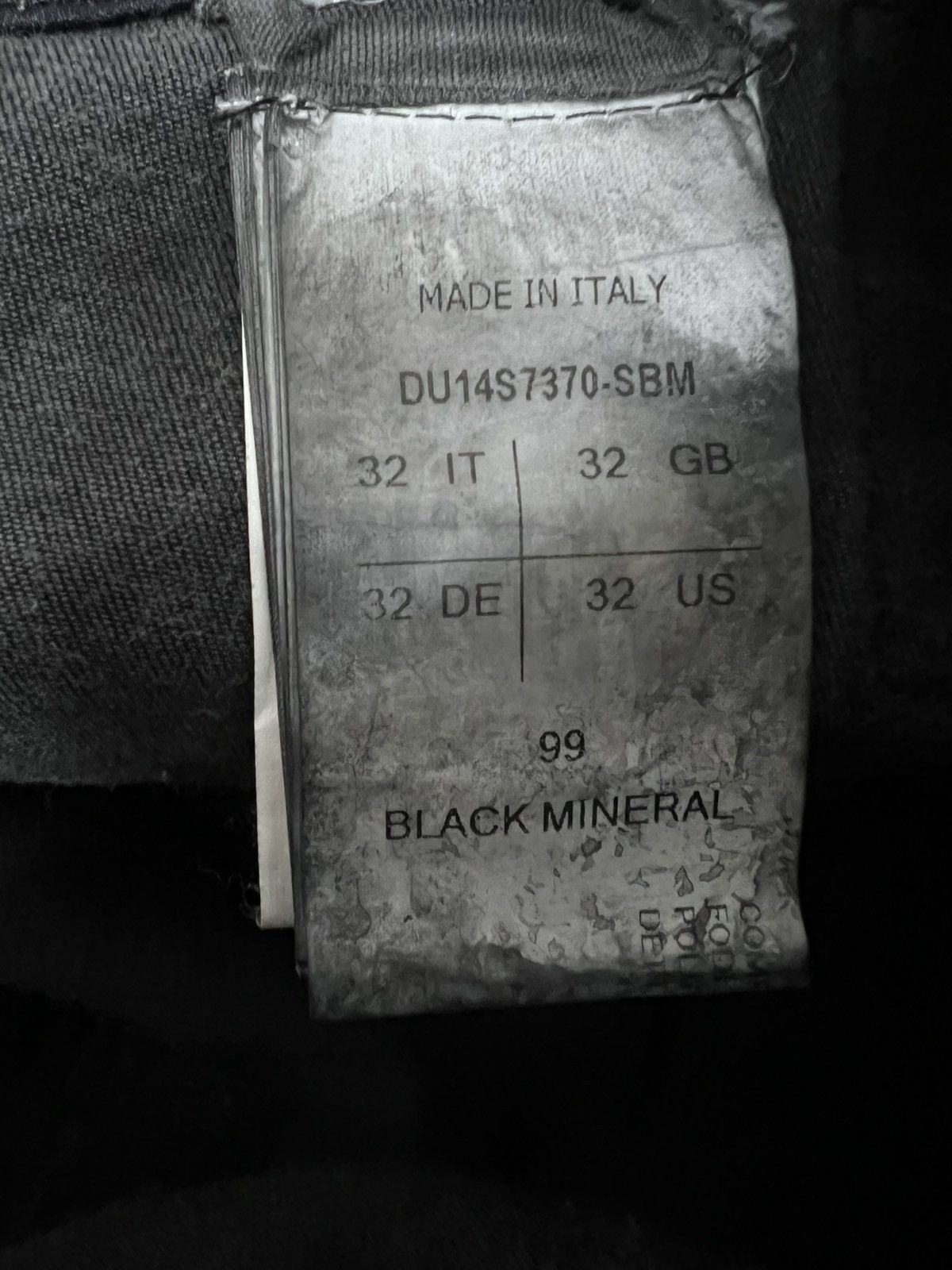 Rick Owens Drkshdw Rick owens drkshdw waxed Memphis cut jeans sz32 Size US 32 / EU 48 - 6 Thumbnail