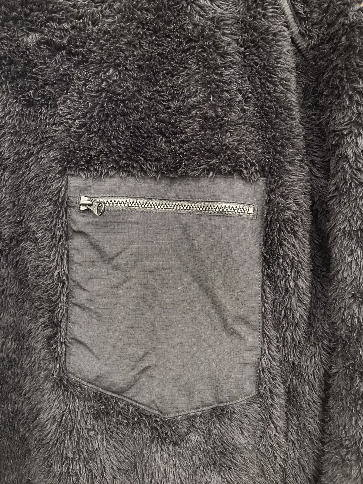 Japanese Brand 🔥Rare🔥 Uniqlo Furry Zipper Pocket Sweater Size US XL / EU 56 / 4 - 6 Thumbnail