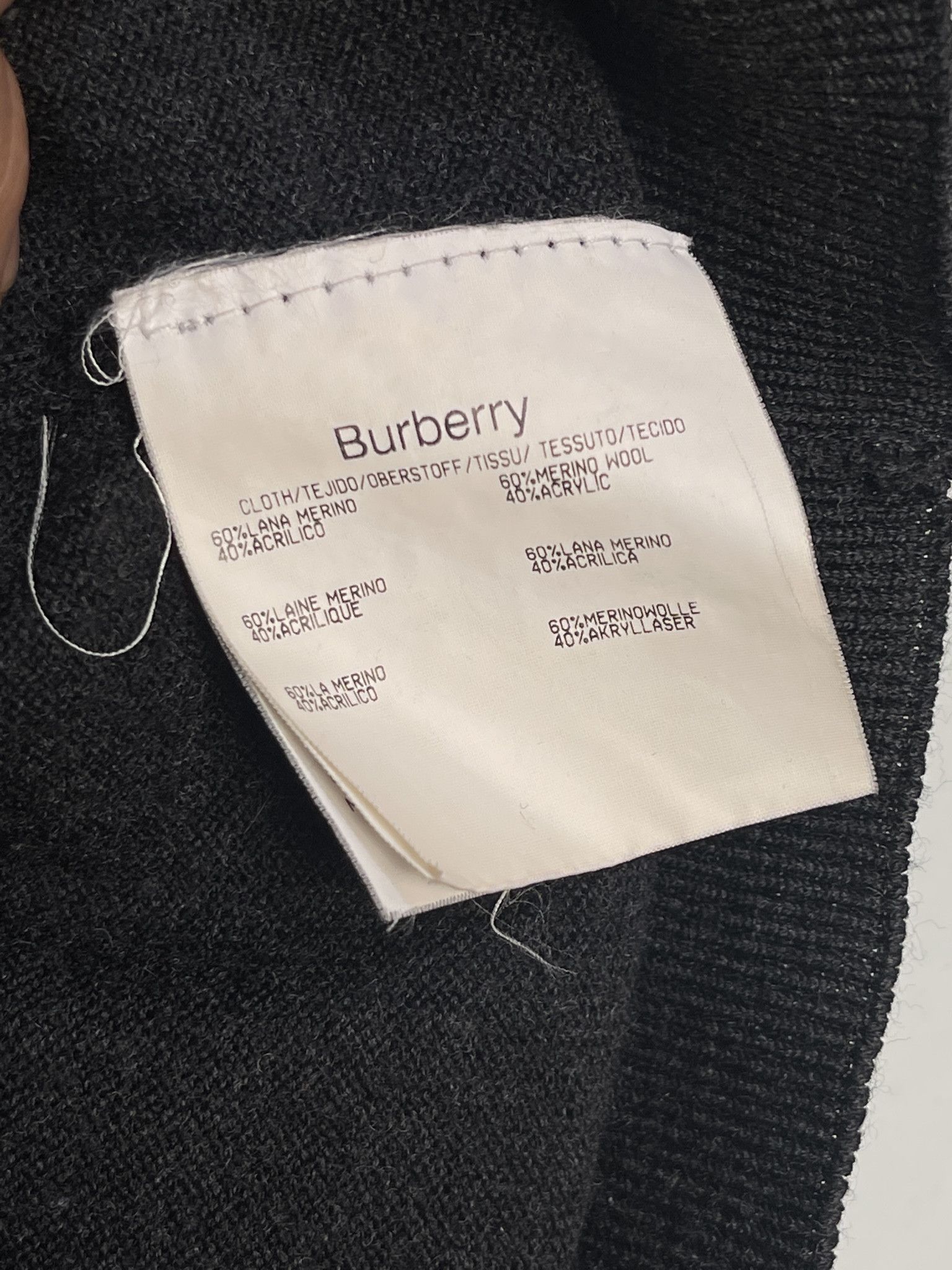 Burberry 🔥 jumper sweater Burberry size L wool V-neck Size US L / EU 52-54 / 3 - 6 Thumbnail