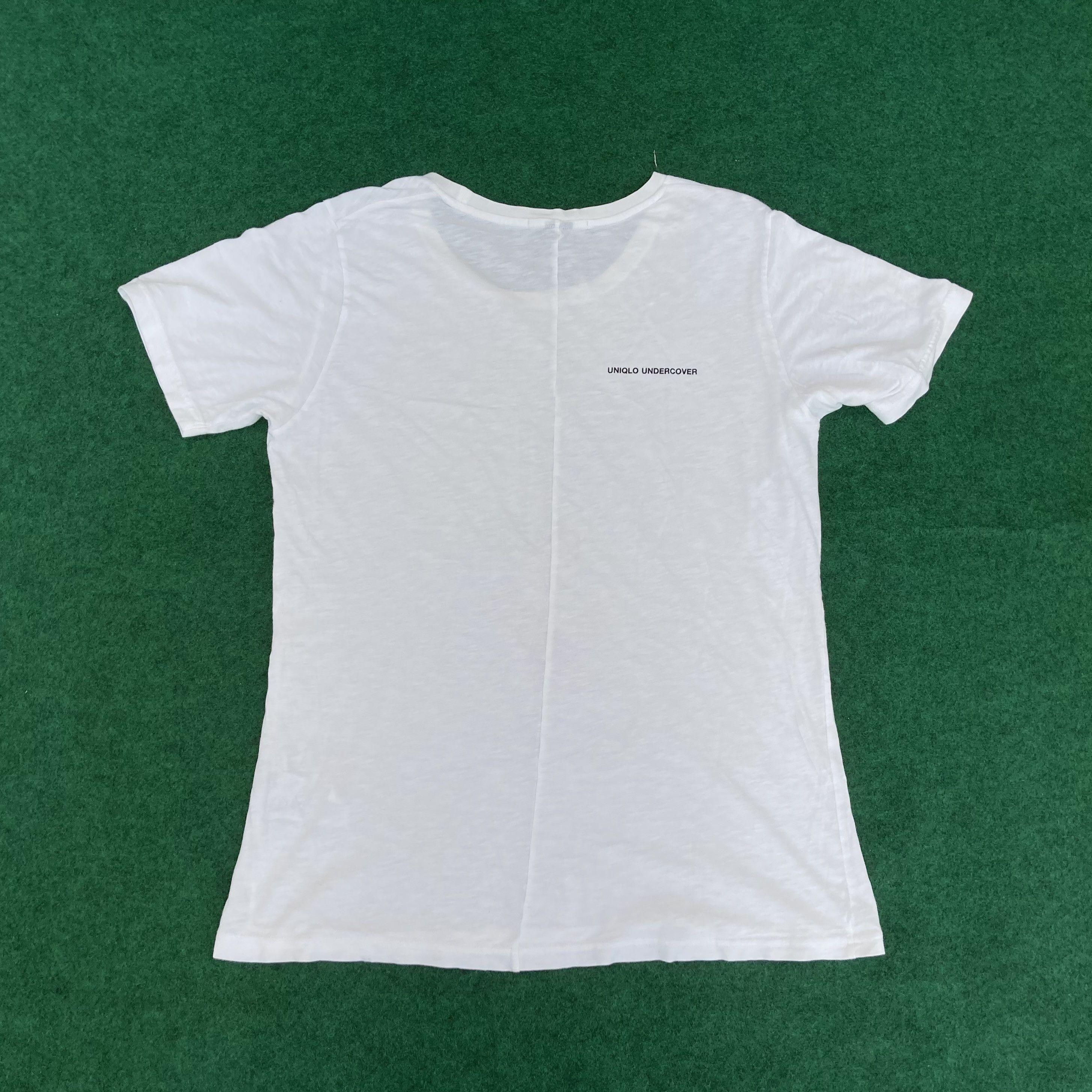 Undercover × Uniqlo Undercover Uniqlo Snow White t Shirt Size US M / EU 48-50 / 2 - 6 Thumbnail