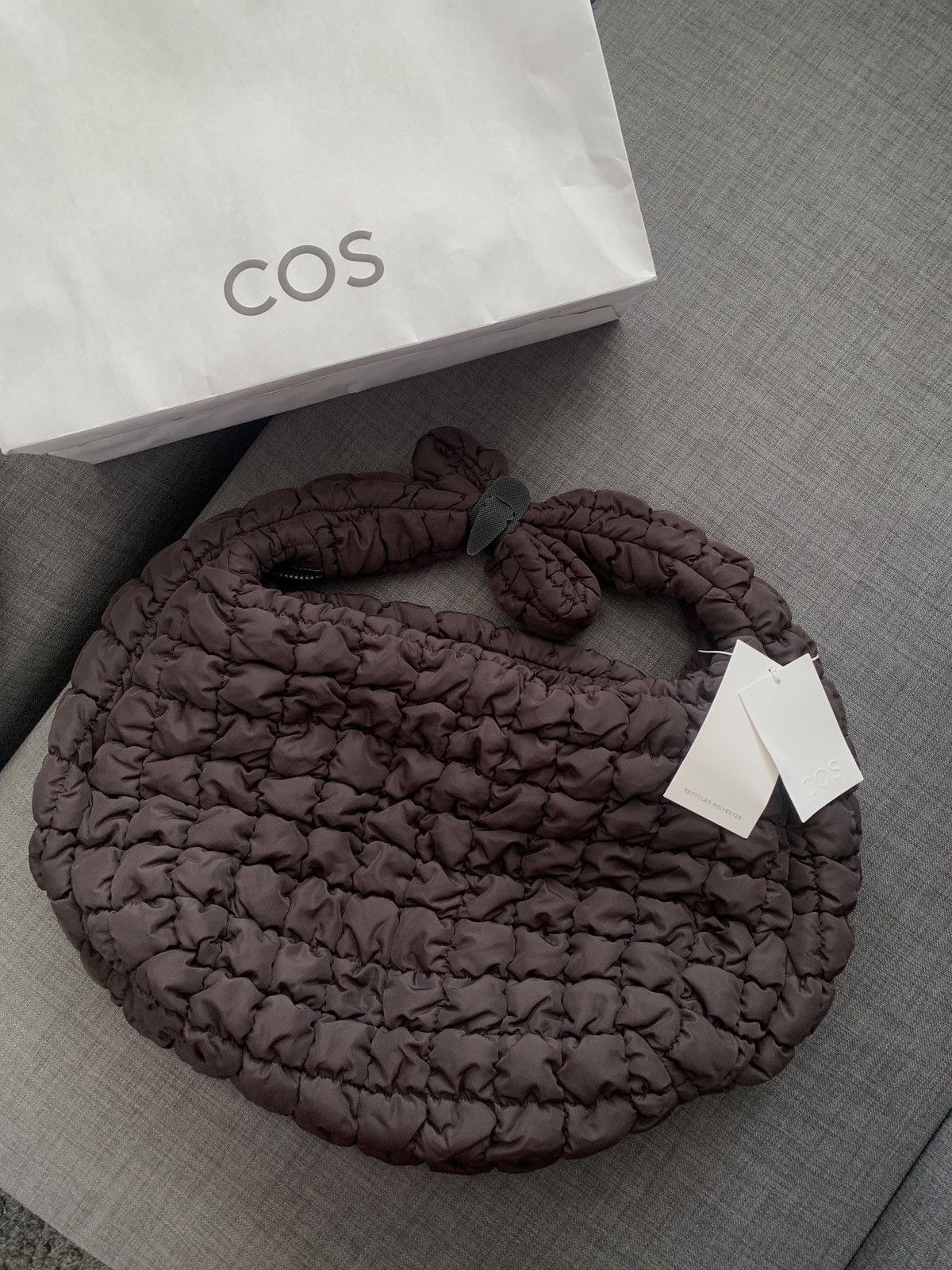 【COS】 Quilted Oversized Shoulder Bag : Brown Similar to COS Quilted Oversized Shoulder Bag Brown (brand