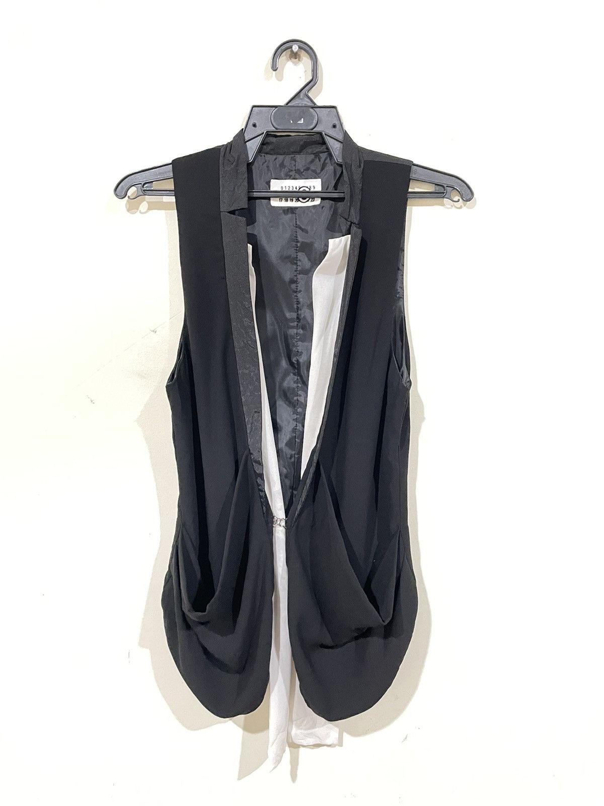 Rare💥 Designer Similar To Maison Margiela Crepe Vest