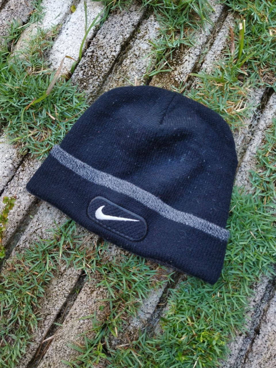 Vintage Nike Swoosh Beanie