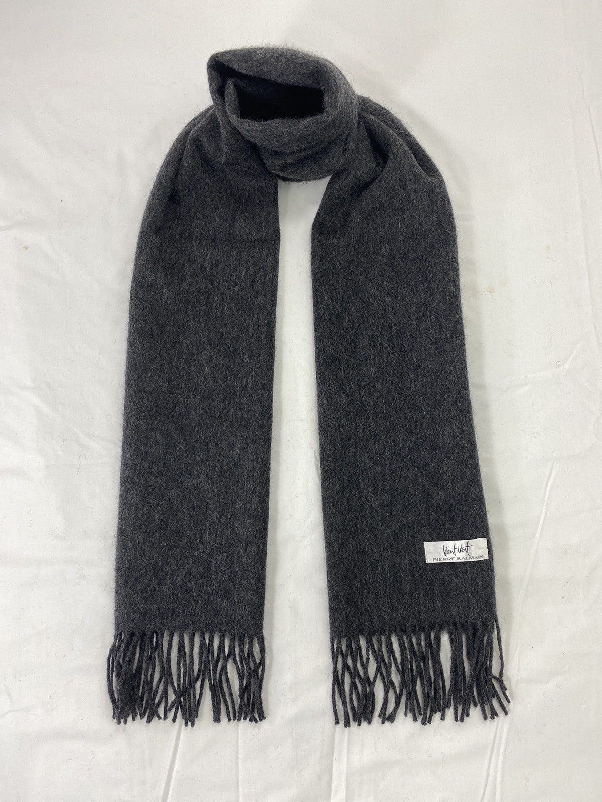 Pierre Balmain Vent Vert By PIERRE BALMAIN Scarf / Muffler / Neckwear -T061 Size ONE SIZE - 1 Thumbnail